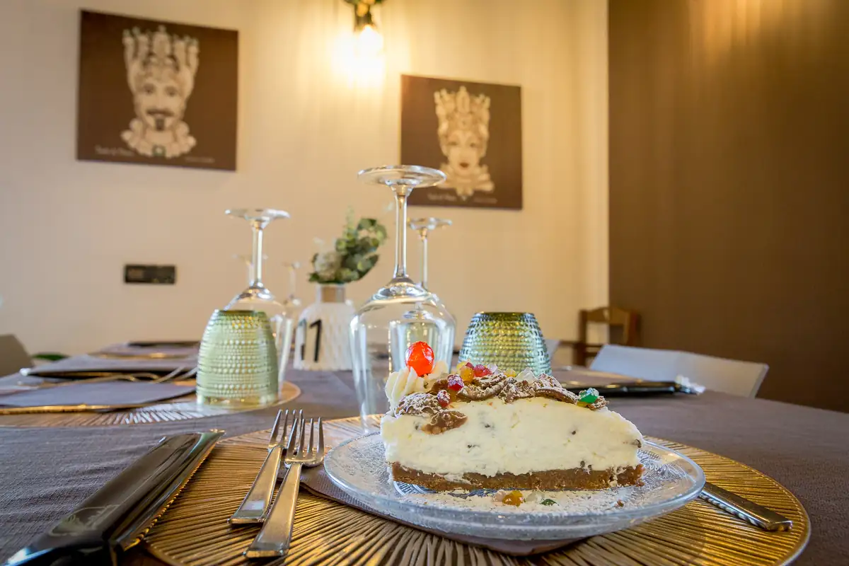 Piatti Tipici Ristorante Scopello Hotel Grotticelli - Immagine 6